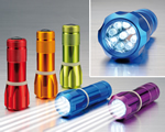 SuperBright® LED zaklampset, auto & reizen, auto accessoires, Koop nu één van deze SuperBright® LED zaklampen en ontvang er 4 gratis